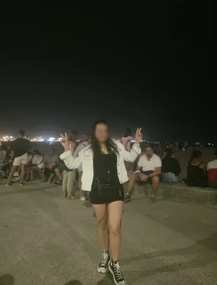 Emma, 37