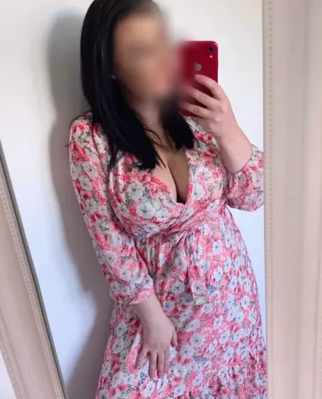 Katharina, 29
