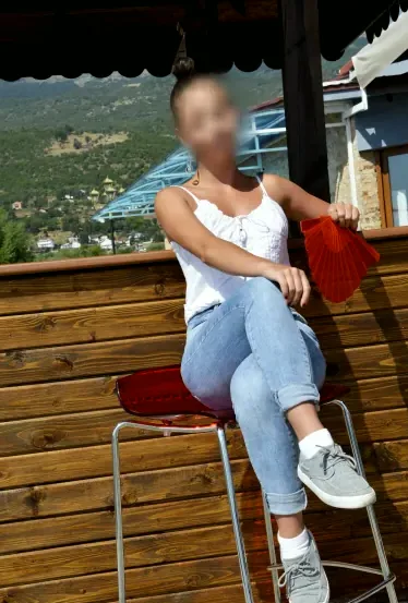 Leyla, 34
