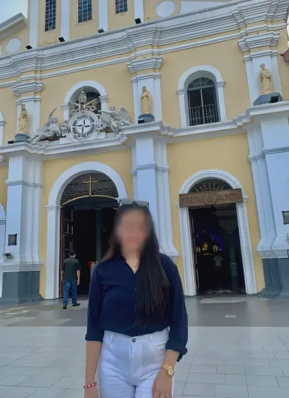 Marina, 24